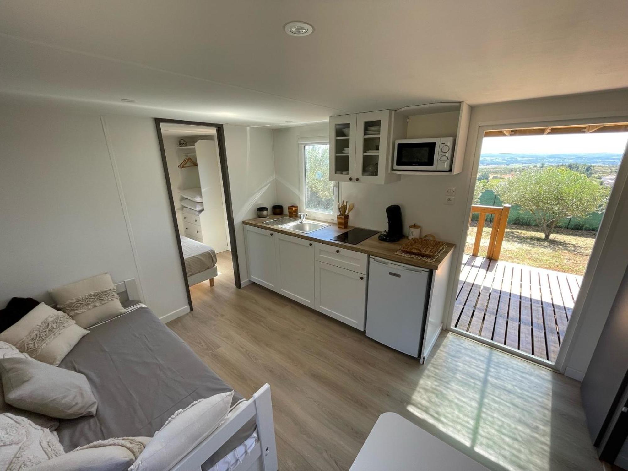 Mobil-Home En Pleine Nature A 3 Mins Du Lac Du Salagou Avec Vue Panoramique Lacoste  Екстериор снимка